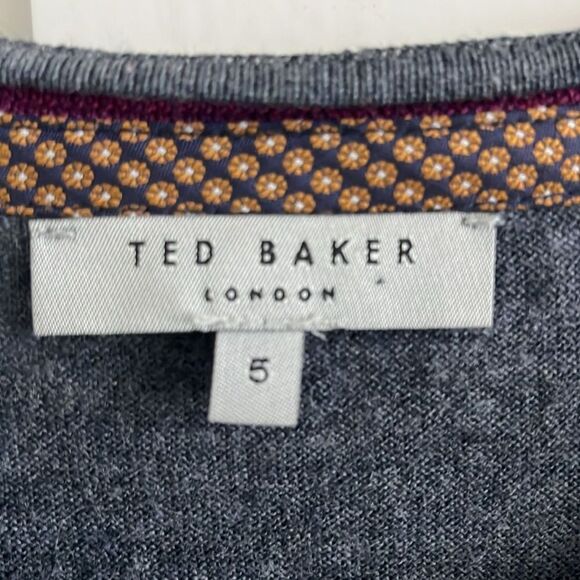 Ted Baker Batatak 100% Merino Wool Slim Fit Gray Sweater V-neck sz 6 Fits L - Picture 3 of 8